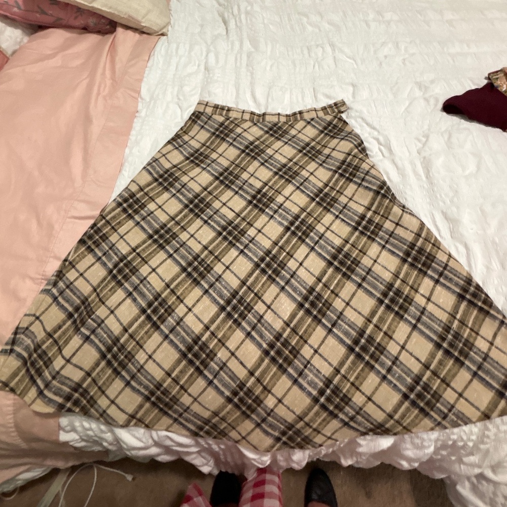 Vintage A line plaid beige black full swing skirt